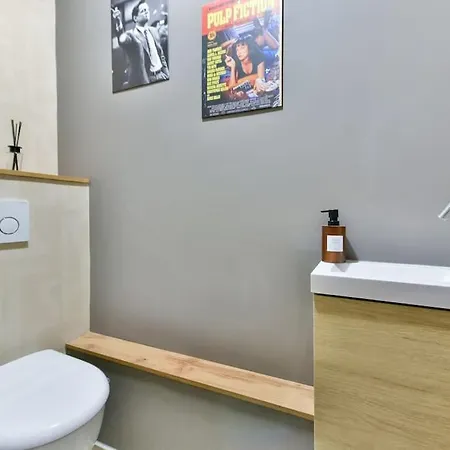 Apartment Proche Du Centre De Nizza